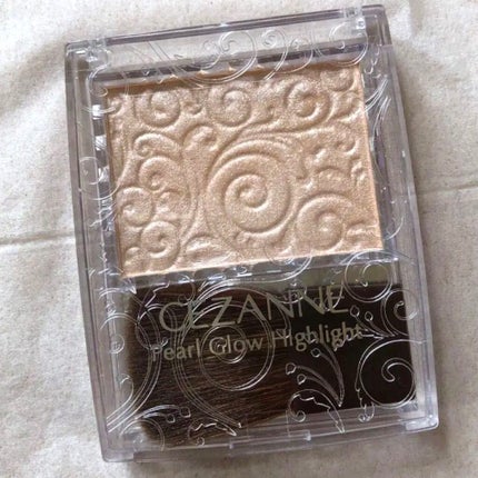 パールグロウハイライト/CEZANNE/パウダーハイライトを使ったクチコミ(1枚目)