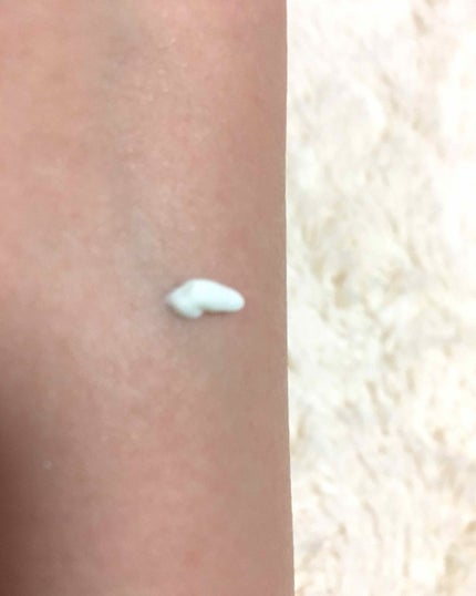 エクストラUV ハイライトジェル/アリィー/日焼け止めジェルを使ったクチコミ(3枚目)