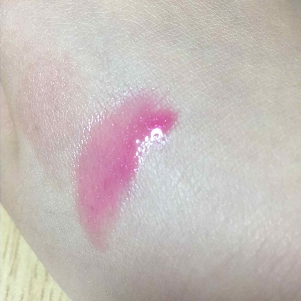 ヴォリュプテ ティントインオイル/YVES SAINT LAURENT BEAUTE/リップグロスを使ったクチコミ（2枚目）