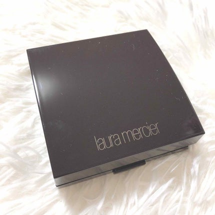 フェイスイルミネーター/ローラ メルシエ/パウダーハイライトを使ったクチコミ(2枚目)