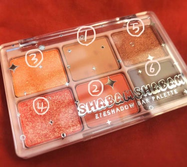 SHABAM SHABAM EYESHADOW BAR PALETTE
(シャバン シャバン アイシャドウパレット)
by CORINGCO(コリンコ？)

コーラルピーチ系な色味が可愛くて、
Qoo1