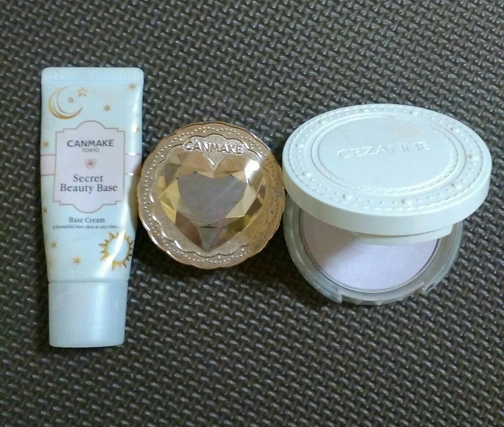 UVクリアフェイスパウダー/CEZANNE/プレストパウダーを使ったクチコミ（1枚目）