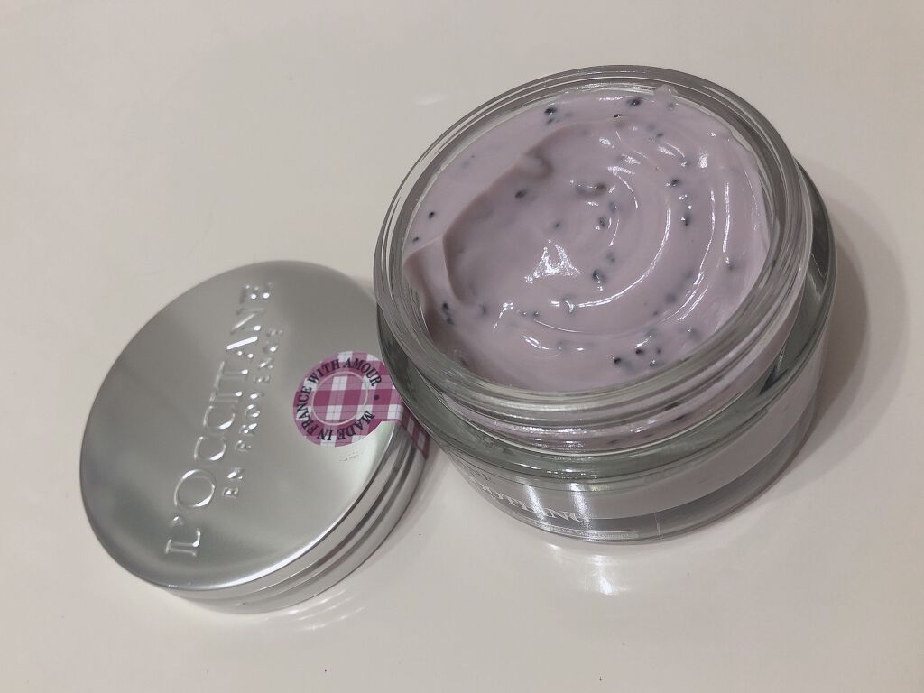 L'OCCITANE デリシャス&フルーティー コンフォーティングマスクのクチコミ「L'OCCITANE

デリシャス&フルーティー コンフォーティングマスク🫐



友達に誕生.....」（3枚目）