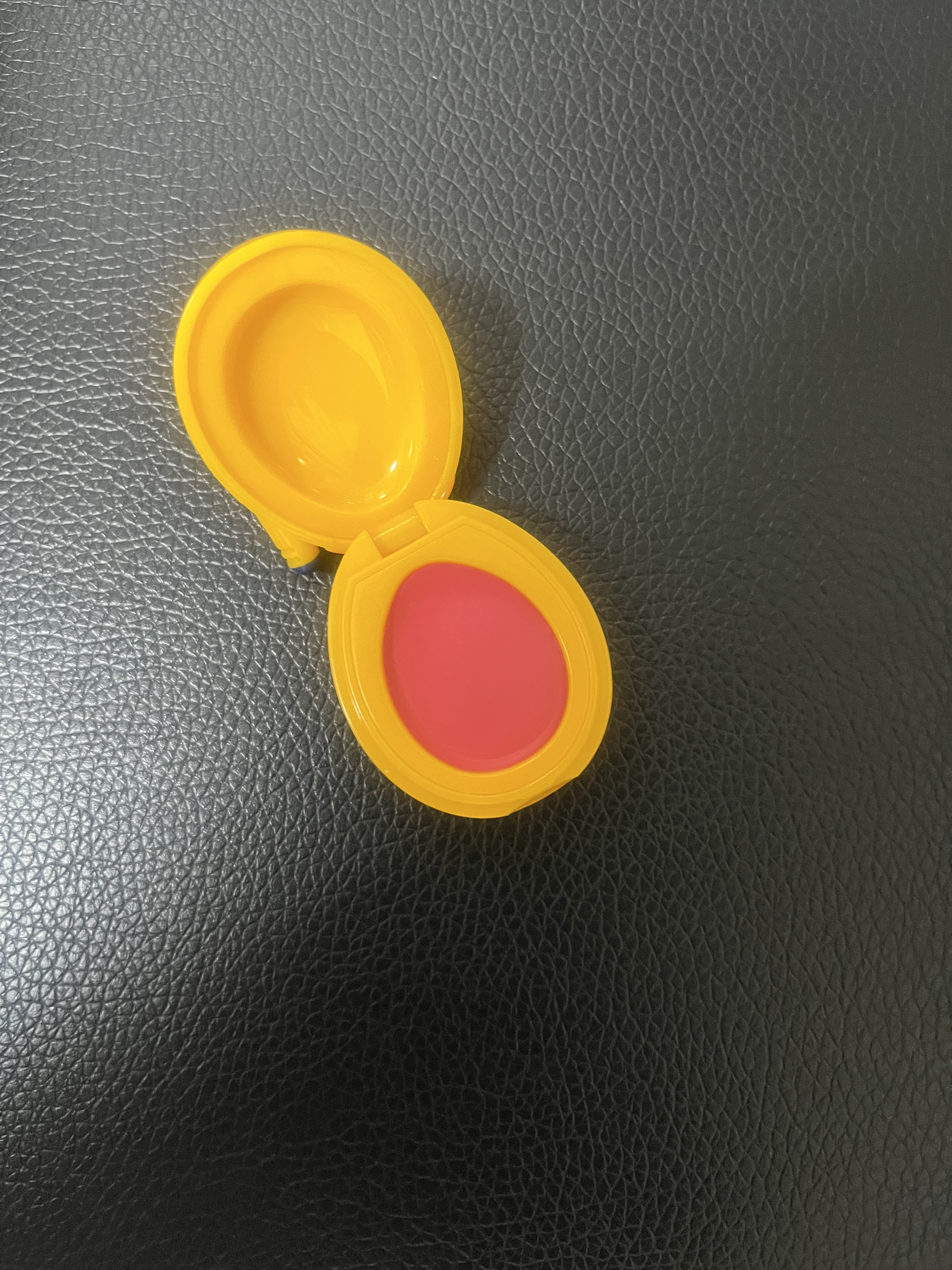 たまごっち リップ＆チーク  ケーたまいえろー（コーラルピンク）/クレアボーテ/ジェル・クリームチークを使ったクチコミ（2枚目）