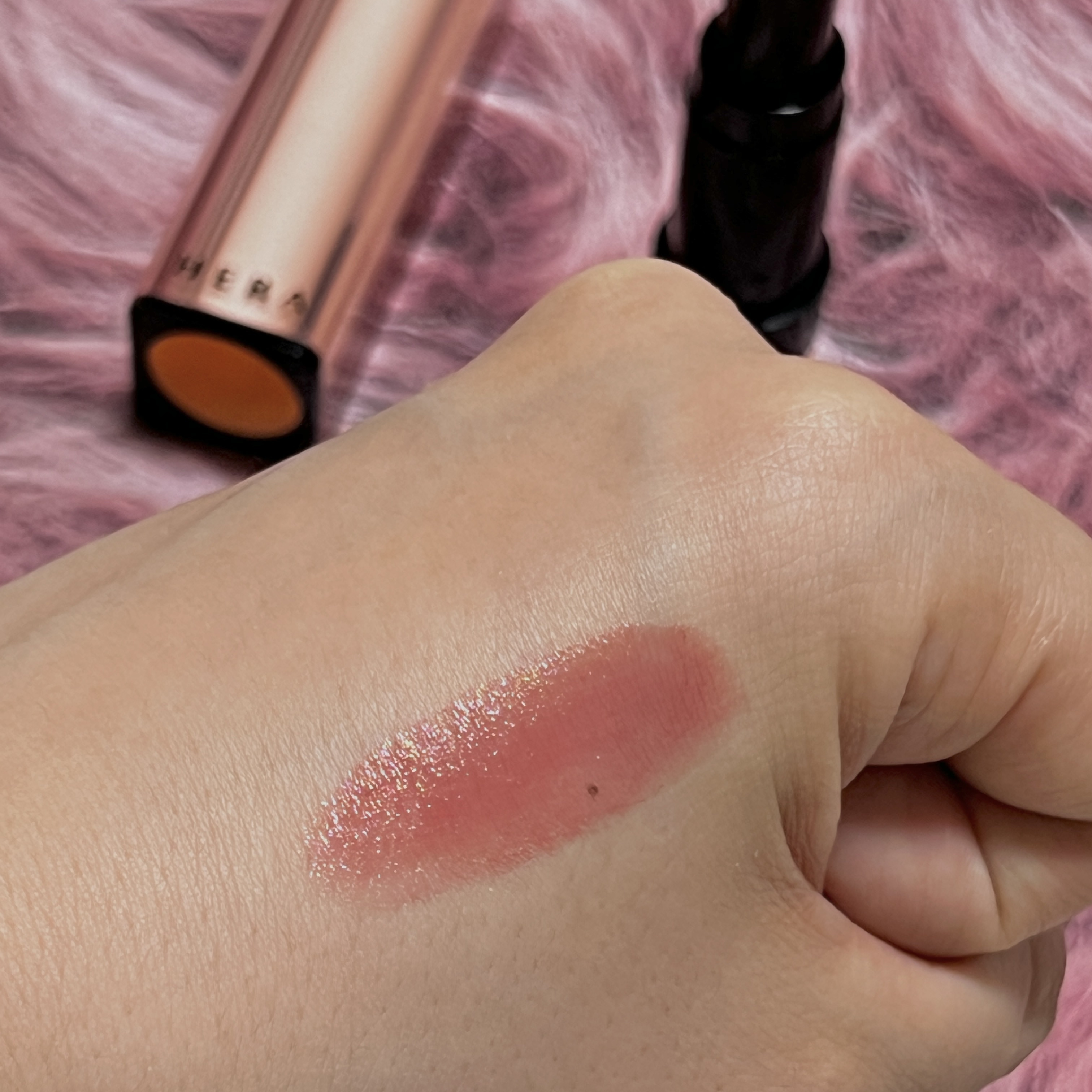 センシュアル ヌードバーム/HERA/リップバームを使ったクチコミ（3枚目）