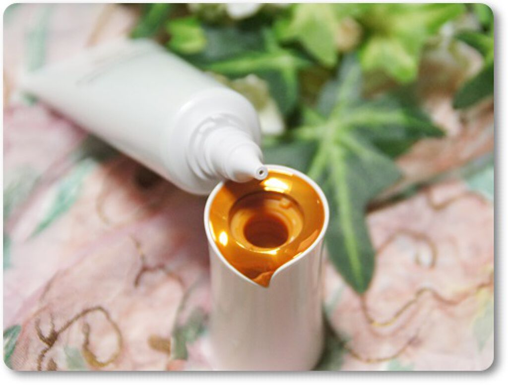 ホワイトエッセンスT/エクイタンス/美容液を使ったクチコミ(4枚目)