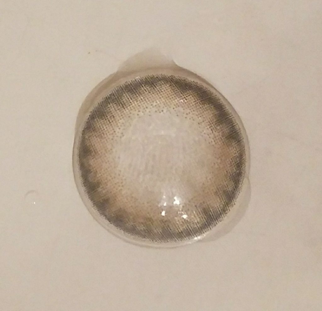 アイディクト byフェアリー/FAIRY/カラーコンタクトレンズを使ったクチコミ(2枚目)