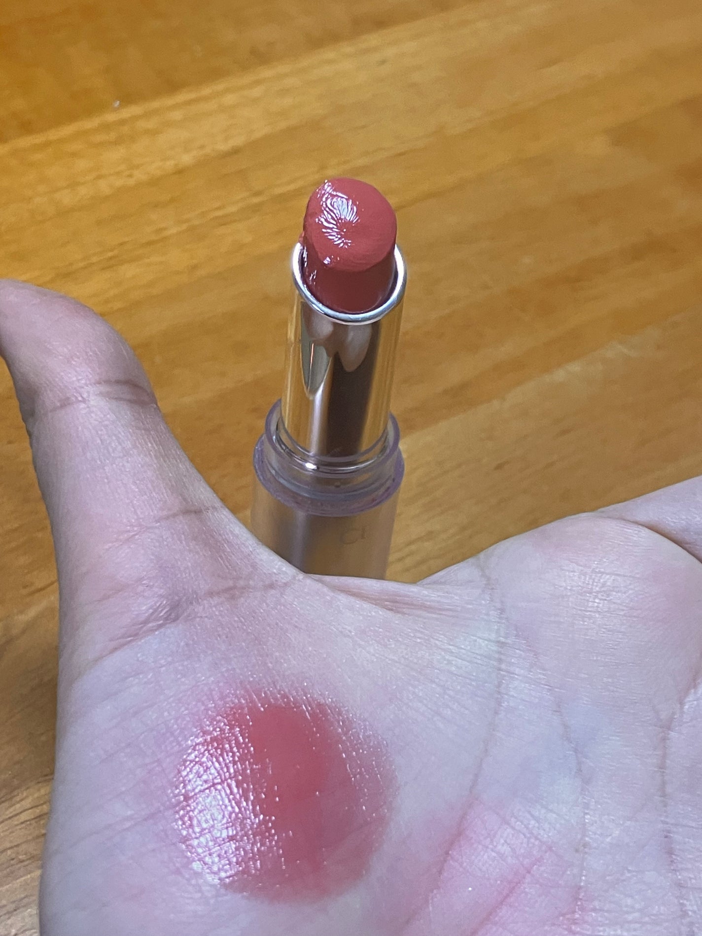 ラスティンググロスリップ/CEZANNE/口紅を使ったクチコミ(1枚目)