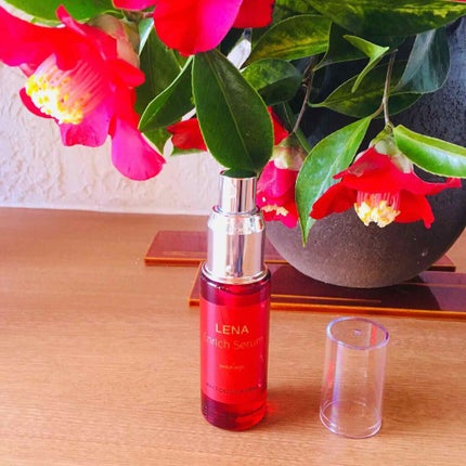 Rie_beauty on LIPS 「\モデルのような小顔に導く美容液/レナリッチセラム@len..」(4枚目)