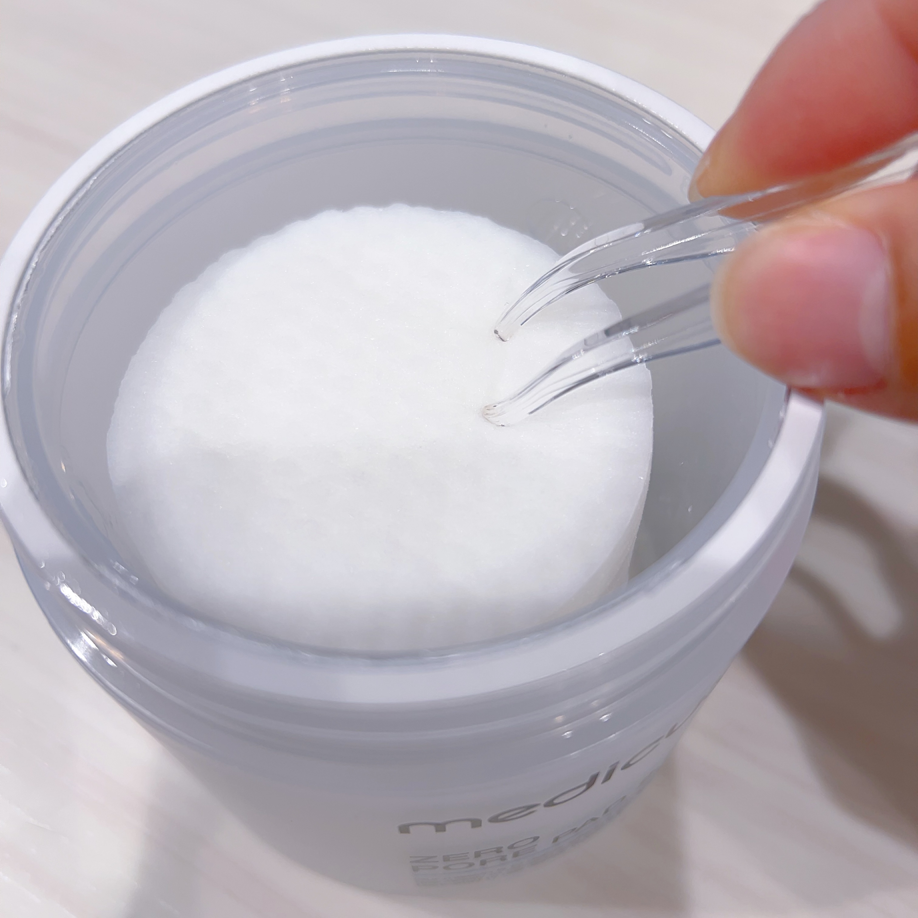 MEDICUBE ゼロ毛穴パッド 2.0のクチコミ「MEDICUBE
ゼロ毛穴パッド2.0


この拭き取りパッドは、角栓、毛穴ケアに優れたパッド.....」（3枚目）