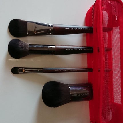 パウダーカブキブラシ#124/MAKE UP FOR EVER/メイクブラシを使ったクチコミ(2枚目)