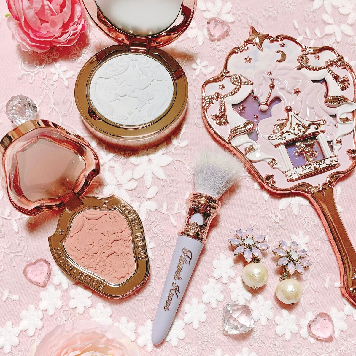 saya フォロバします on LIPS 「可愛すぎる🐰🎀美しすぎる✨コスメ😊*⑅🌸ユニコーンシリーズリッ..」(1枚目)