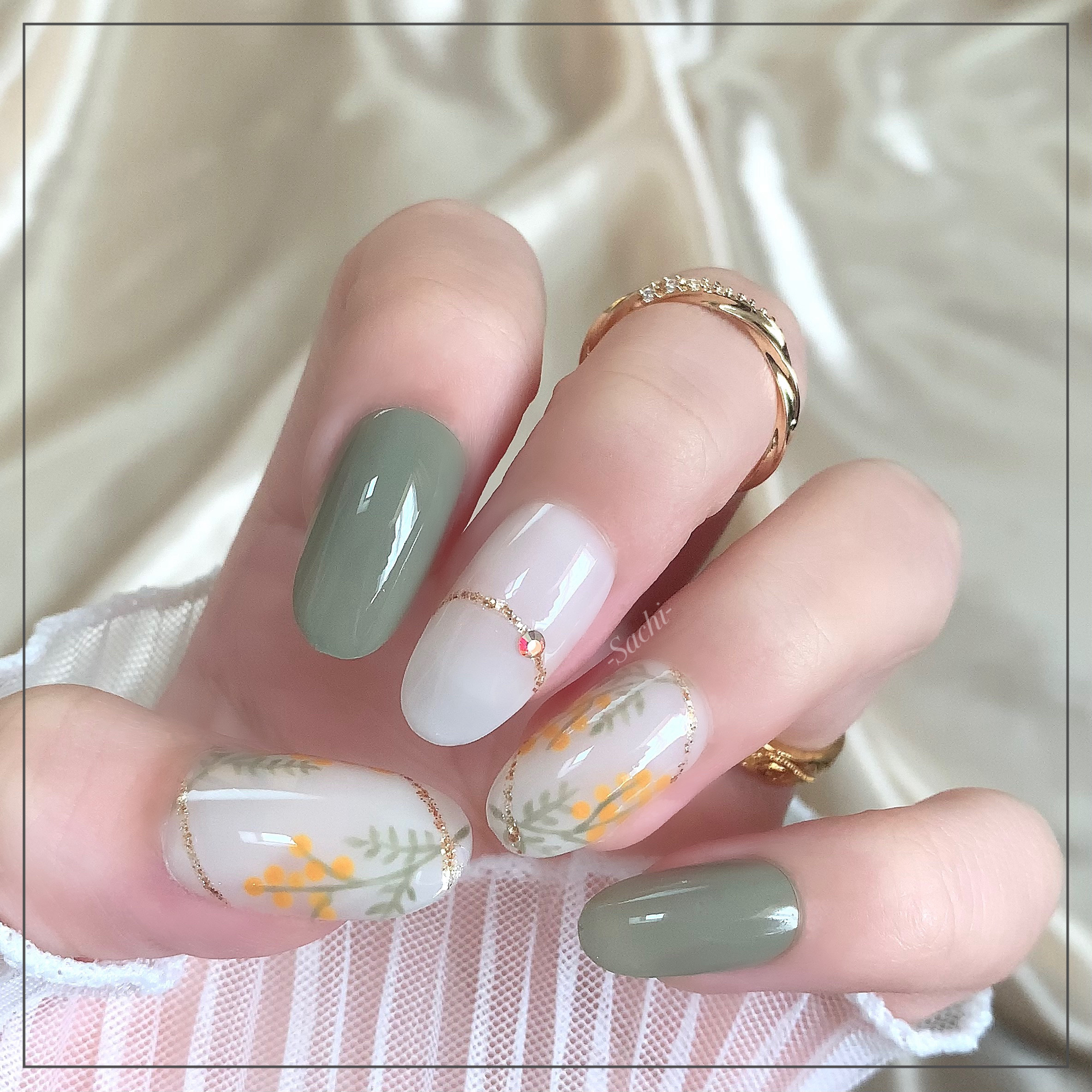 カラフルネイルズ/キャンメイク/マニキュアを使ったクチコミ（2枚目）