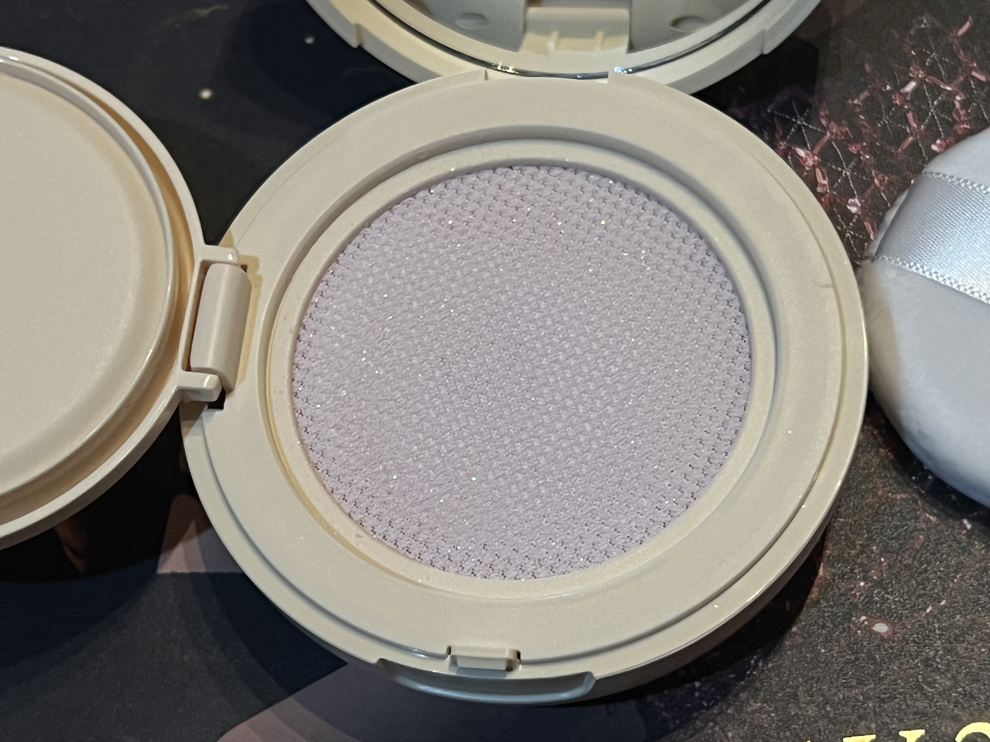 ディオールスキン フォーエヴァー クッション パウダー ミレフィオリ/Dior/ルースパウダーを使ったクチコミ（2枚目）