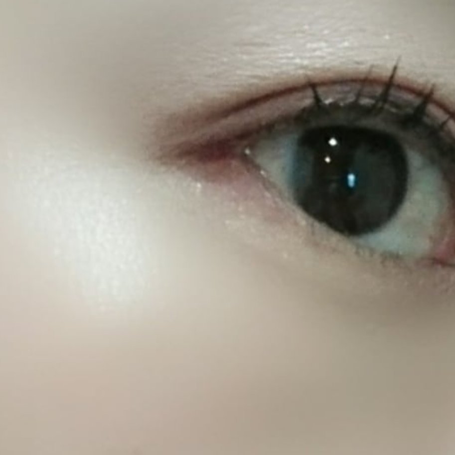 BOBBI BROWN ミニハイライティングパウダーのクチコミ「ボビイブラウン 
ミニハイライティングパウダー 
ピンクグロウ

自然な濡れ艶で使いやすい！
.....」（3枚目）