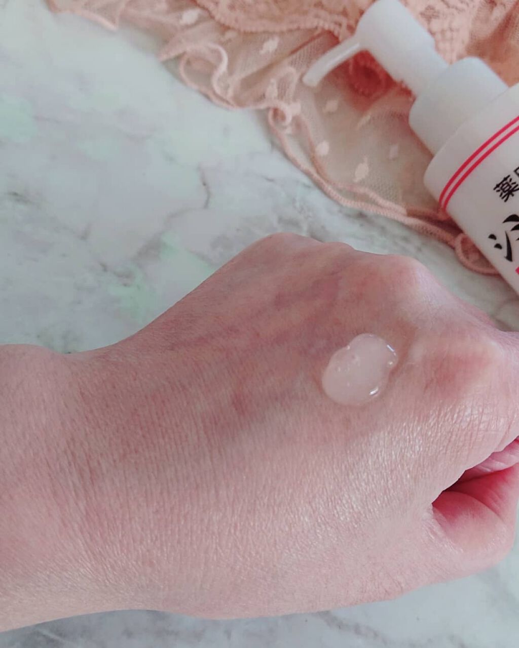 薬用シミノケアピーリングエッセンス/ミリオナ化粧品/ピーリングを使ったクチコミ（2枚目）