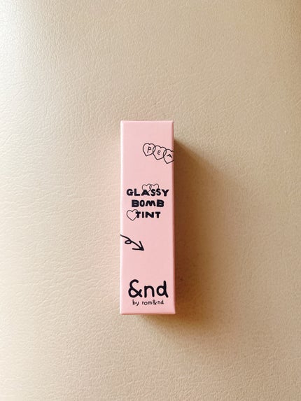 グラッシーボムティント/&nd by rom&nd/リップティントを使ったクチコミ(1枚目)