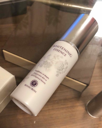 ハウスオブローゼ ボディホワイトニングエッセンス/ハウス オブ ローゼ/ボディローションを使ったクチコミ(1枚目)