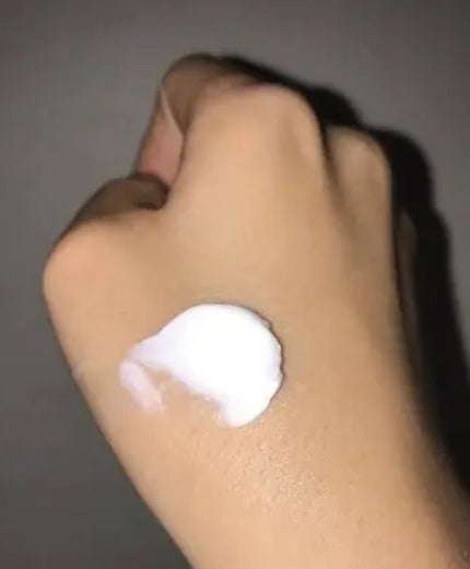 有益情報お届け on LIPS 「超敏感肌の方におすすめな新感覚保湿クリーム✨何が新感覚なの??..」(4枚目)