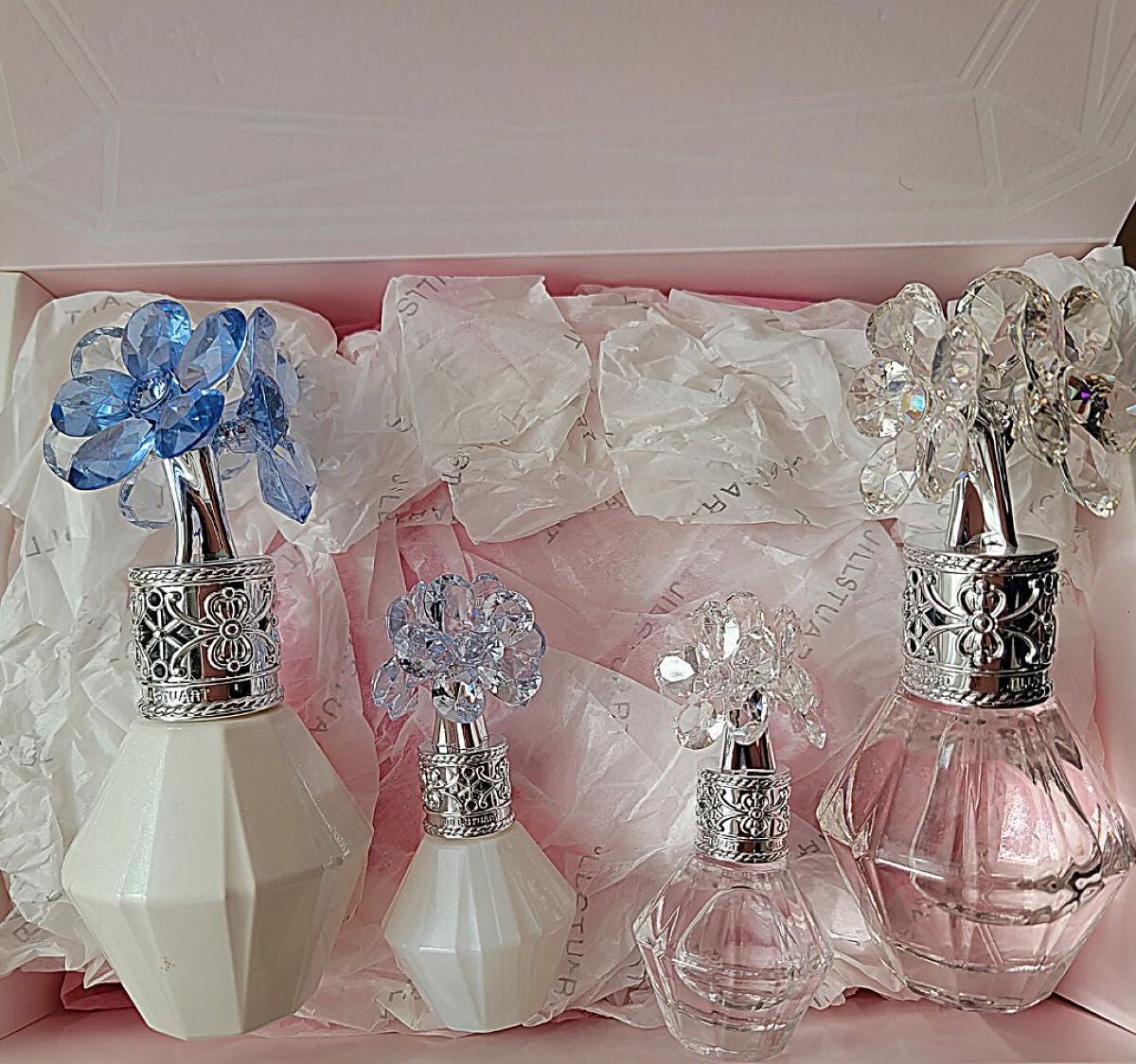 クリスタルブルーム オードパルファン セレクション/JILL STUART/香水(レディース)を使ったクチコミ(2枚目)