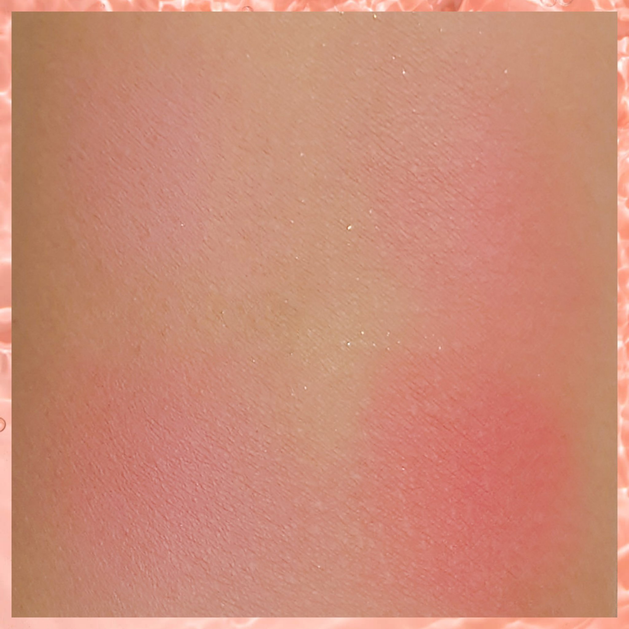 ブレンディングムードチーク/dasique/パウダーチークを使ったクチコミ（2枚目）