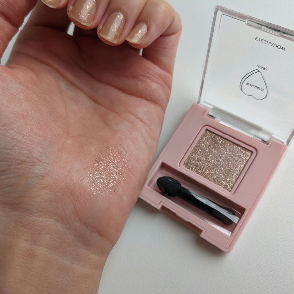 フーミー シングルラメシャドウ/WHOMEE/単色アイシャドウを使ったクチコミ(3枚目)
