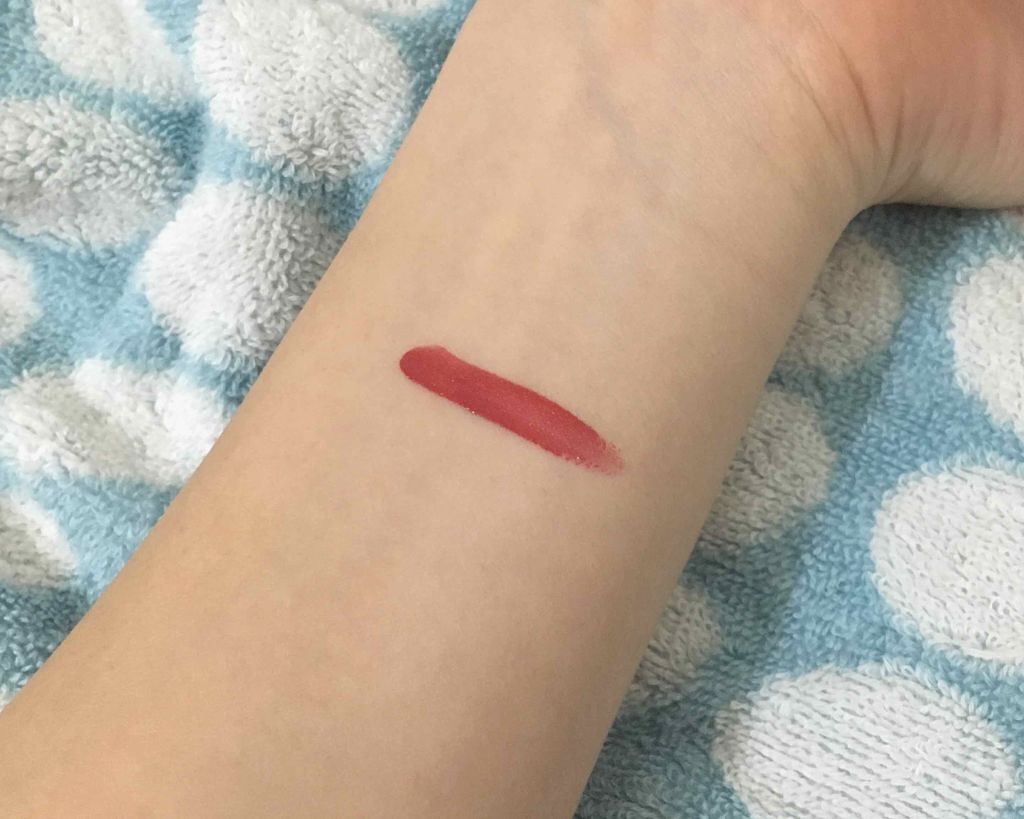 しまたに on LIPS 「ドンキで母上が買ってたリップ借りパクREVLONCOLORST..」(2枚目)