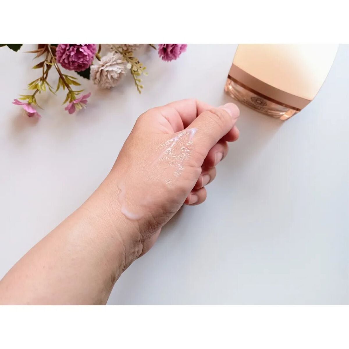 パーフェクトワン 薬用リンクルストレッチジェル/パーフェクトワン/オールインワン化粧品を使ったクチコミ(5枚目)