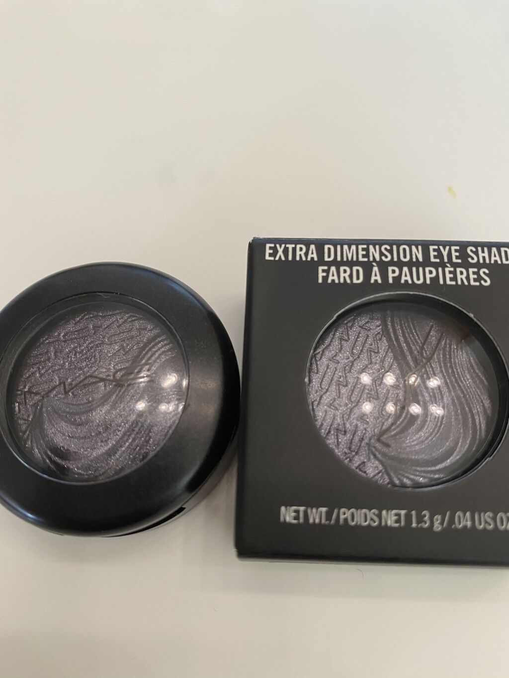 エクストラ ディメンション アイシャドウ ファゾムズ ディープ/M・A・C/単色アイシャドウを使ったクチコミ（1枚目）