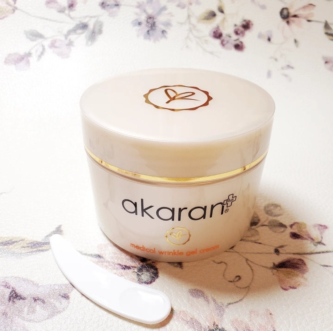 メディカルリンクルジェルクリーム/アカラン/オールインワン化粧品を使ったクチコミ(2枚目)