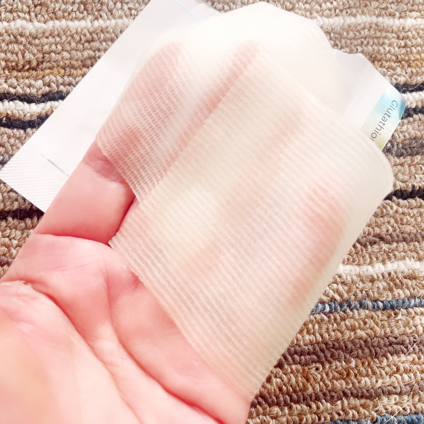 5番 白玉グルタチオンCフィルムパッド/numbuzin/トナーパッドを使ったクチコミ(2枚目)