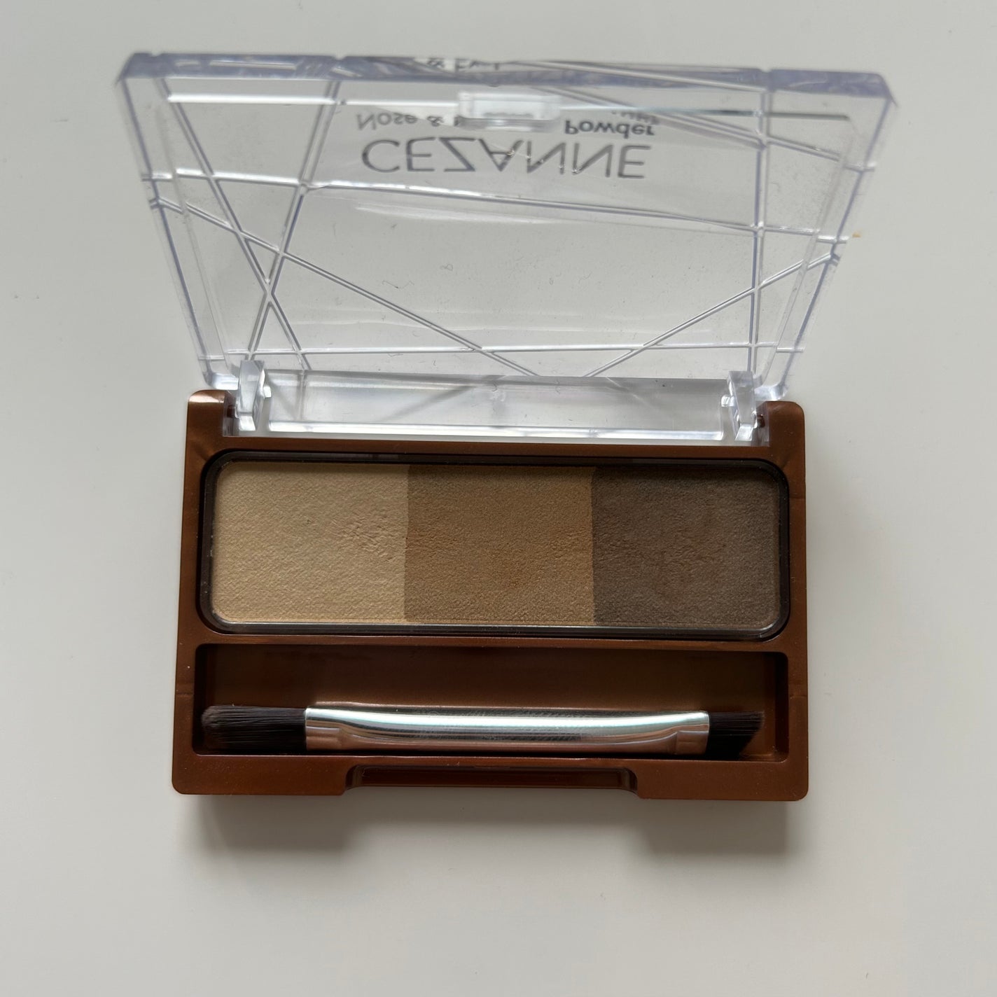 ノーズ&アイブロウパウダー/CEZANNE/パウダーアイブロウを使ったクチコミ(1枚目)