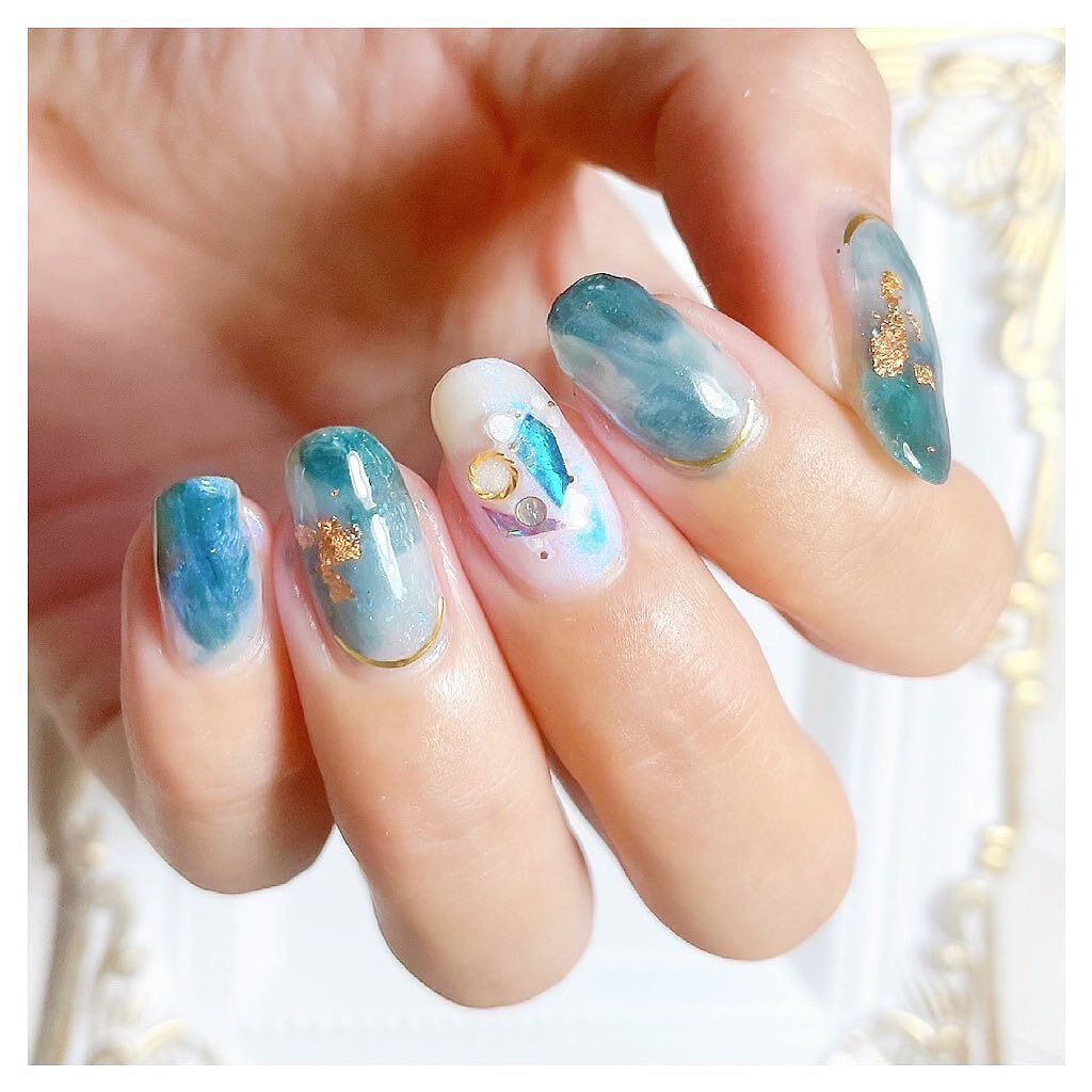 カラフルネイルズ/キャンメイク/マニキュアを使ったクチコミ（3枚目）