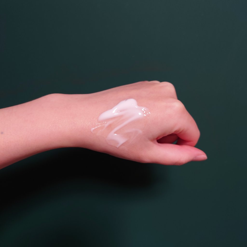 イドラクラリティ マイクロエッセンス クレンジングエマルジョン/DECORTÉ/ミルククレンジングを使ったクチコミ（3枚目）