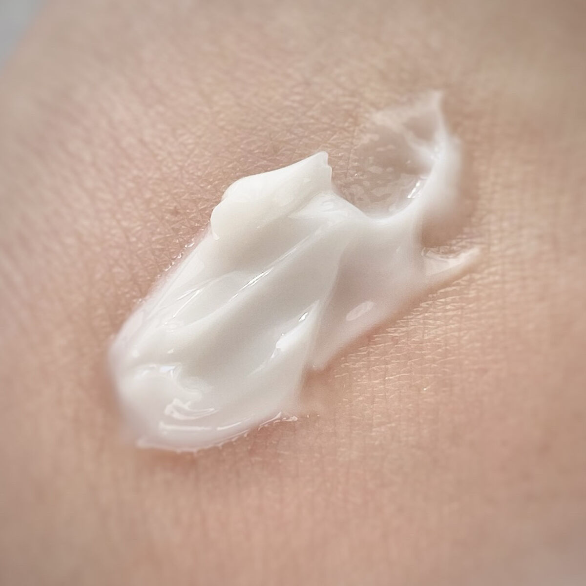 ディセンシア クリーム/DECENCIA/フェイスクリームを使ったクチコミ（3枚目）