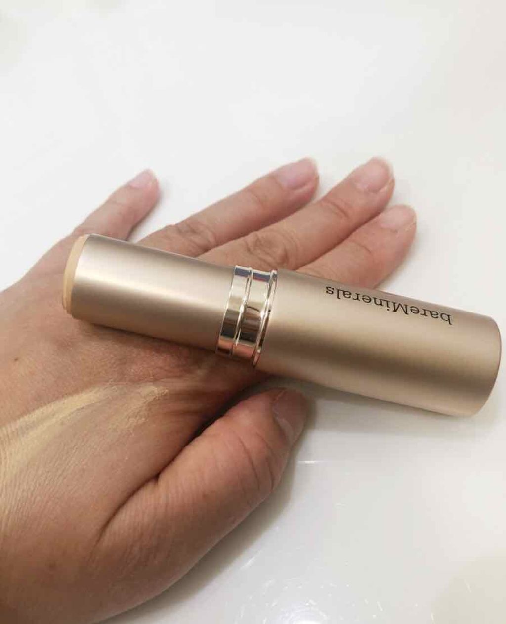 CR ハイドレイティング ファンデーション スティック/bareMinerals/その他ファンデーションを使ったクチコミ（3枚目）