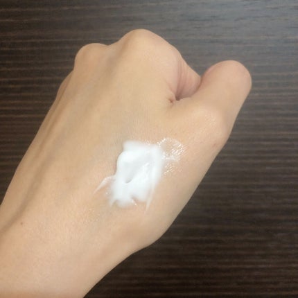 プレミアムボディクリーム at bath time/BARTH/ボディクリームを使ったクチコミ(2枚目)