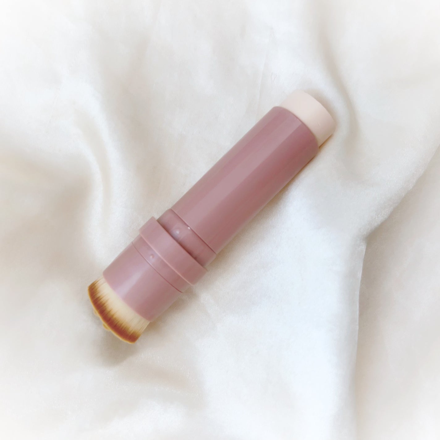 ヴィーガンナチュラルカバースティックファンデーション/DERMASHARE/その他ファンデーションを使ったクチコミ(2枚目)