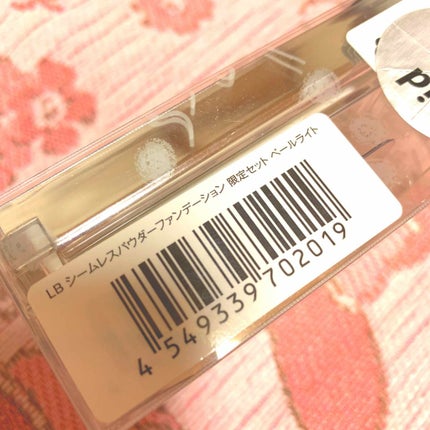 シームレスパウダーファンデーション ペールライト/LB/パウダーファンデーションの画像