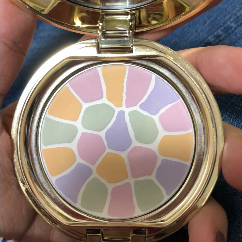 ラ プードル オートニュアンス/Elégance/プレストパウダーを使ったクチコミ（1枚目）