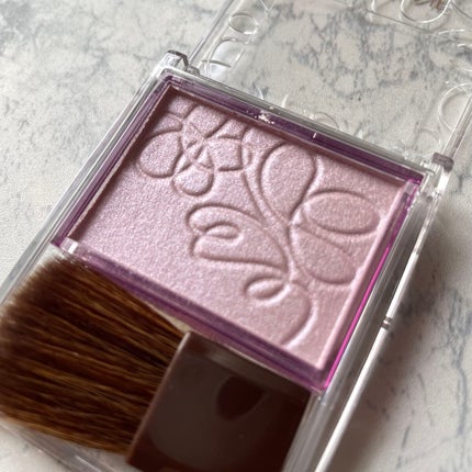 パールグロウニュアンサー/CEZANNE/パウダーハイライトを使ったクチコミ(3枚目)