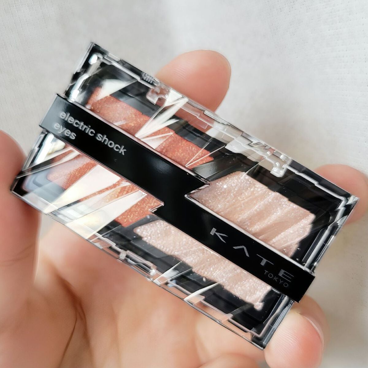 エレクトリックショックアイズ /KATE/アイシャドウパレットを使ったクチコミ(1枚目)