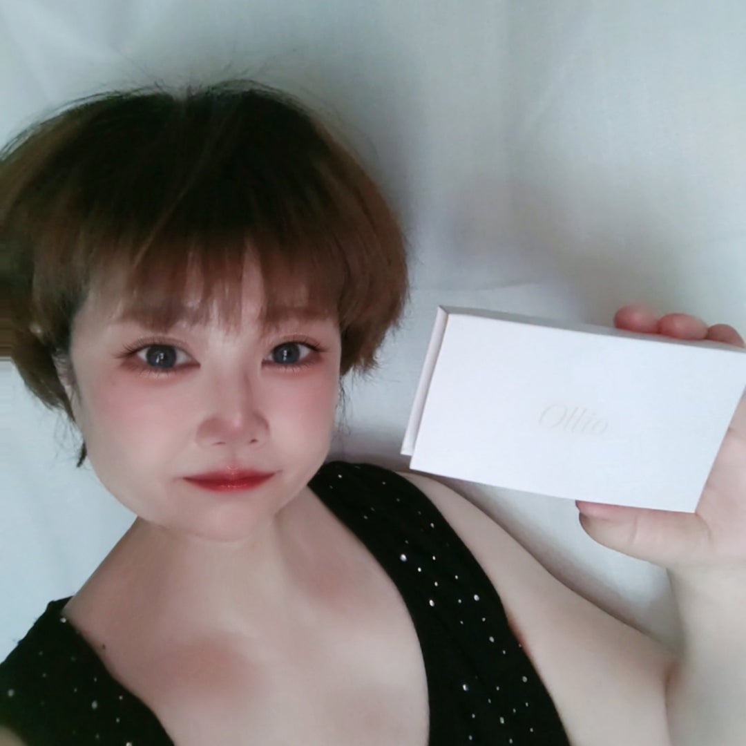 sparkle_lips_si5 on LIPS 「韓国からグルーのいらない全く新しいつけまつげOllio【オーリ..」(5枚目)