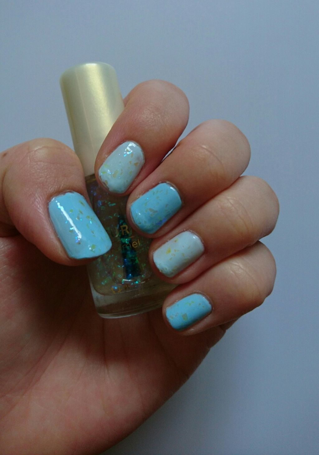 カラーステイ ジェル エンビー ロングウェア ネイル エナメル/REVLON/マニキュアを使ったクチコミ(2枚目)