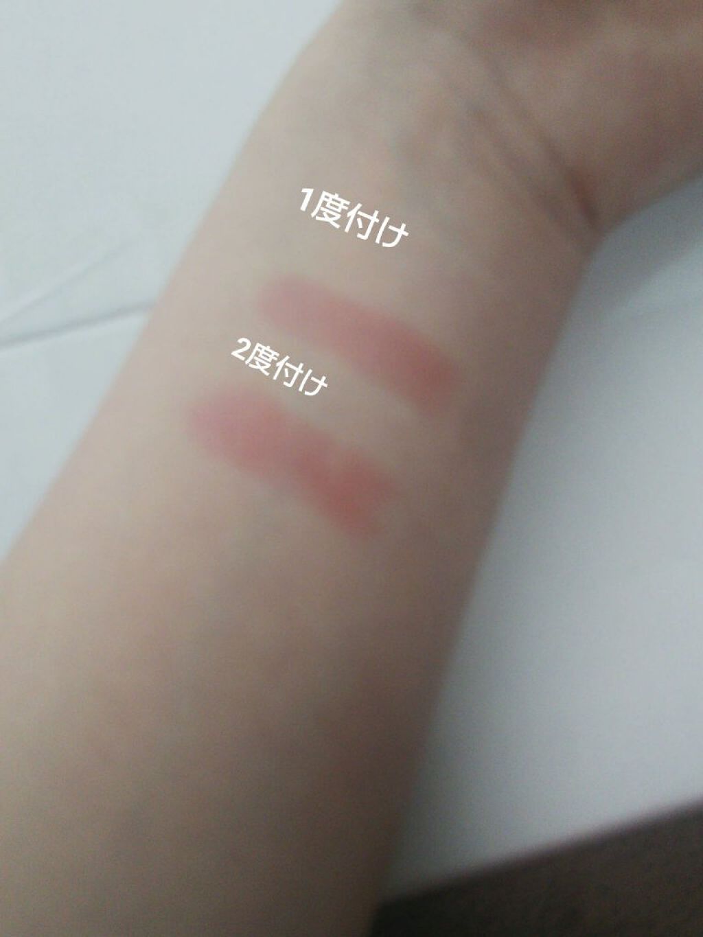 ラスティンググロスリップ/CEZANNE/口紅を使ったクチコミ(2枚目)