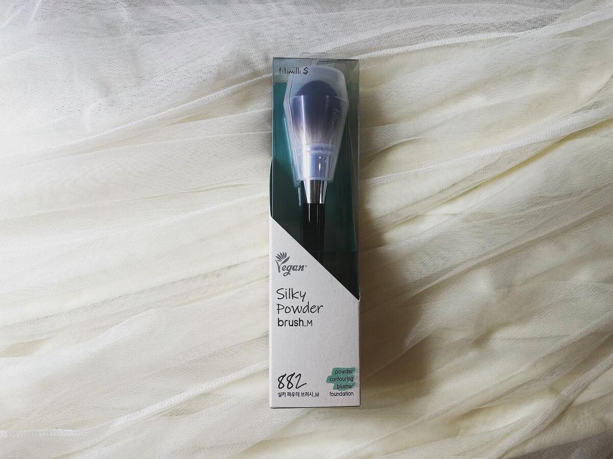 Sシルキーパウダーブラシ (M)882/fillimilli/メイクブラシを使ったクチコミ（1枚目）