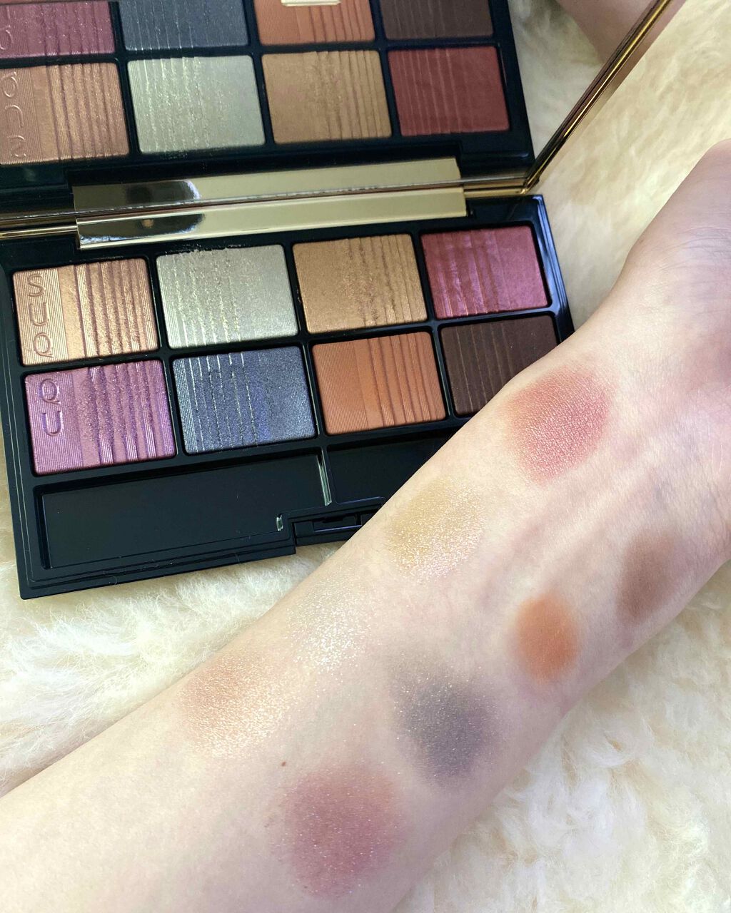2020 ホリデー アイシャドウ コンパクト/SUQQU/アイシャドウパレットを使ったクチコミ（2枚目）