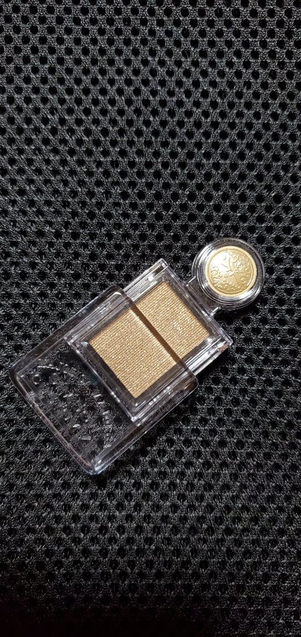 シャドーカスタマイズ/MAJOLICA MAJORCA/単色アイシャドウを使ったクチコミ(1枚目)