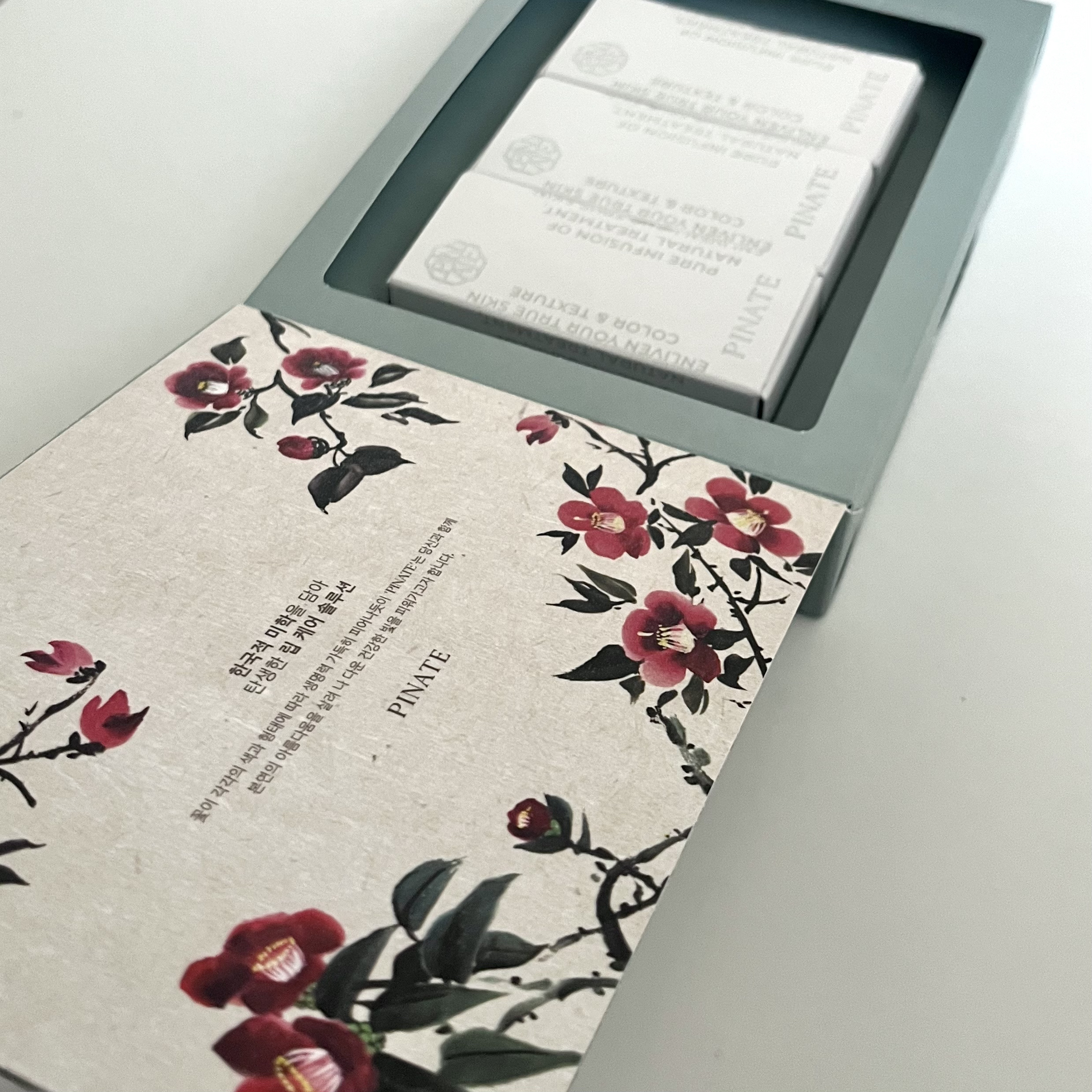 ナチュラルブルームリップオイルセラム 3色セット/PINATE/リップグロスを使ったクチコミ（3枚目）