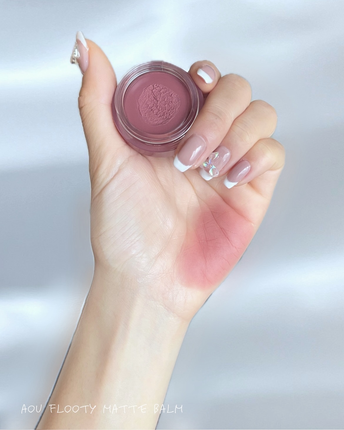 マットふわバーム/AOU/口紅を使ったクチコミ（2枚目）
